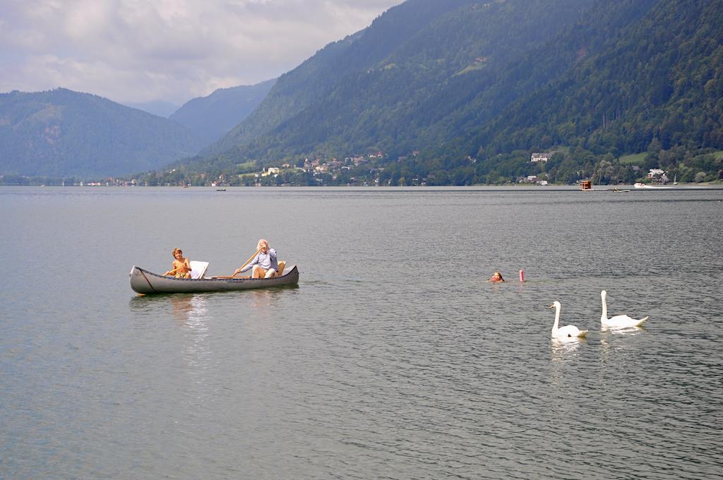 Seehaus Karantanien Am Ossiacher See Buitenkant foto