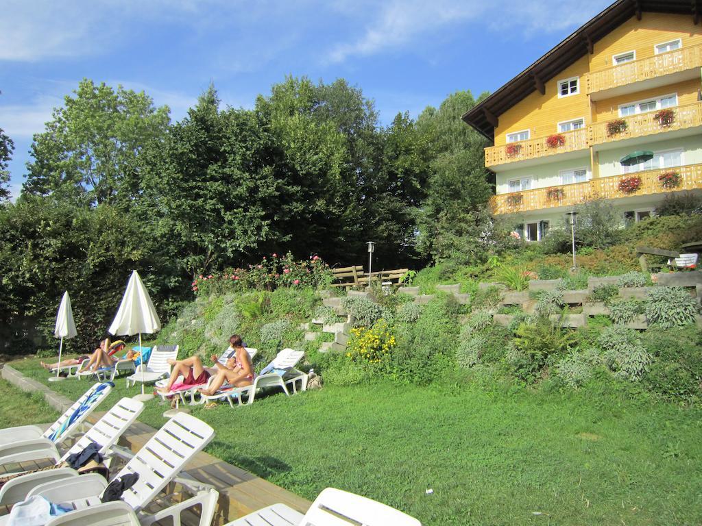 Seehaus Karantanien Am Ossiacher See Buitenkant foto