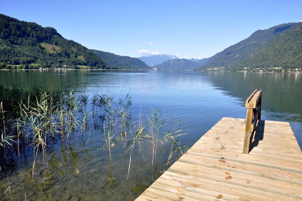 Seehaus Karantanien Am Ossiacher See Buitenkant foto